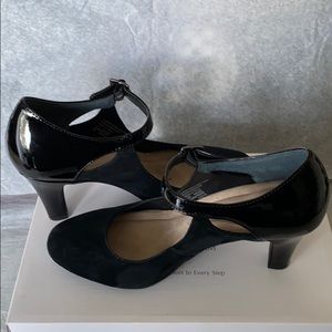 Giani Bernini Memory Foam Baby Doll Style Shoes